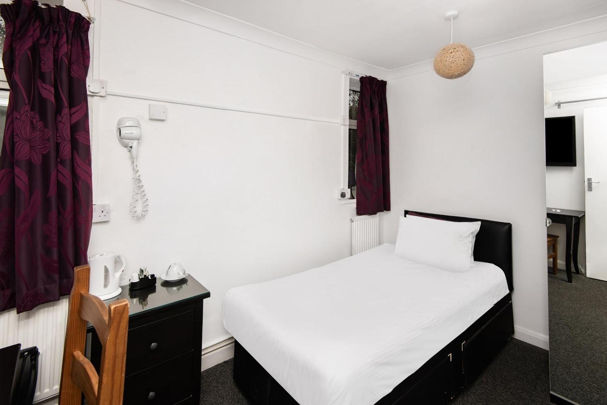 Chris'S Motel ストークンチャーチ エクステリア 写真