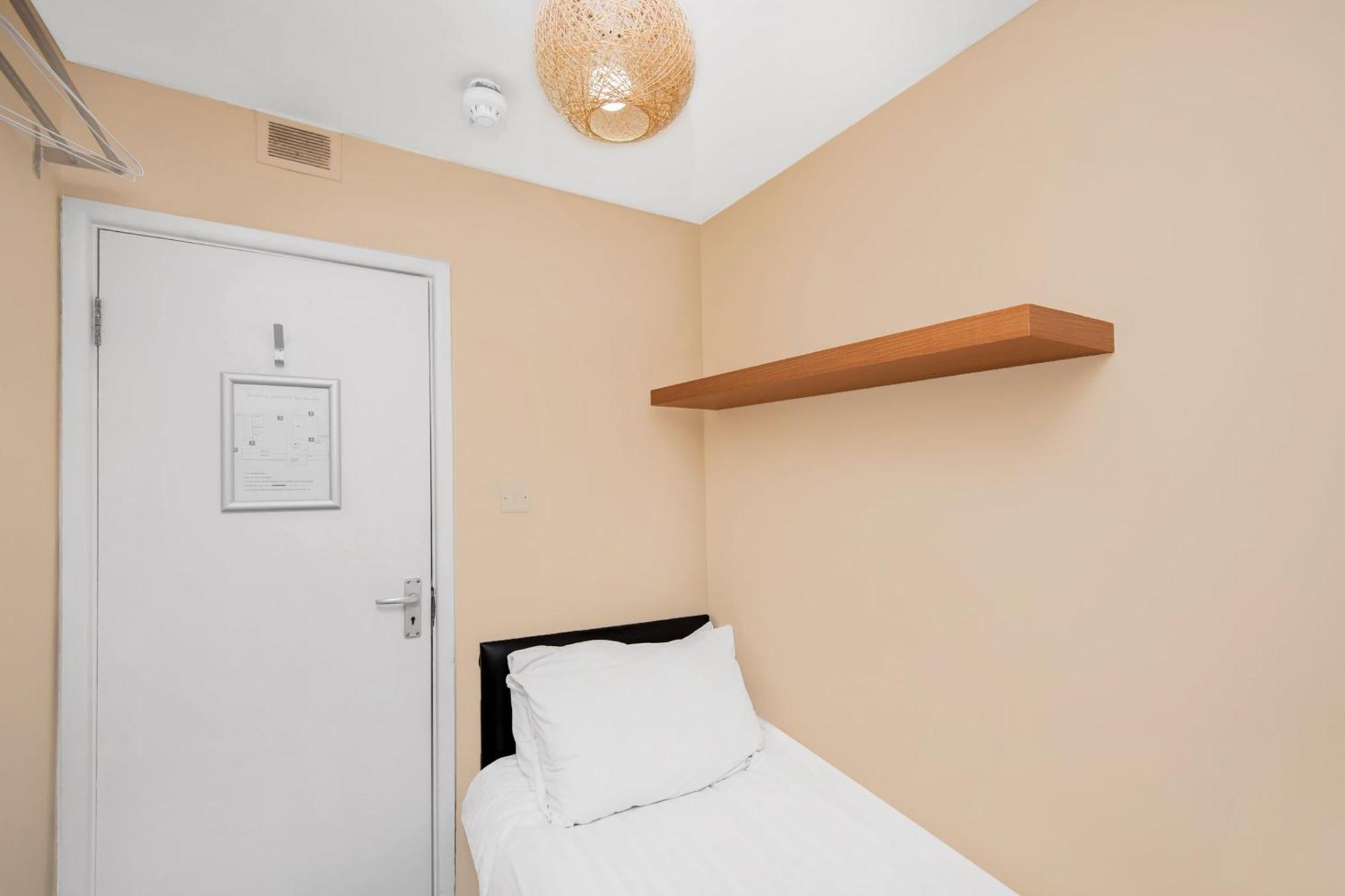 Chris'S Motel ストークンチャーチ エクステリア 写真