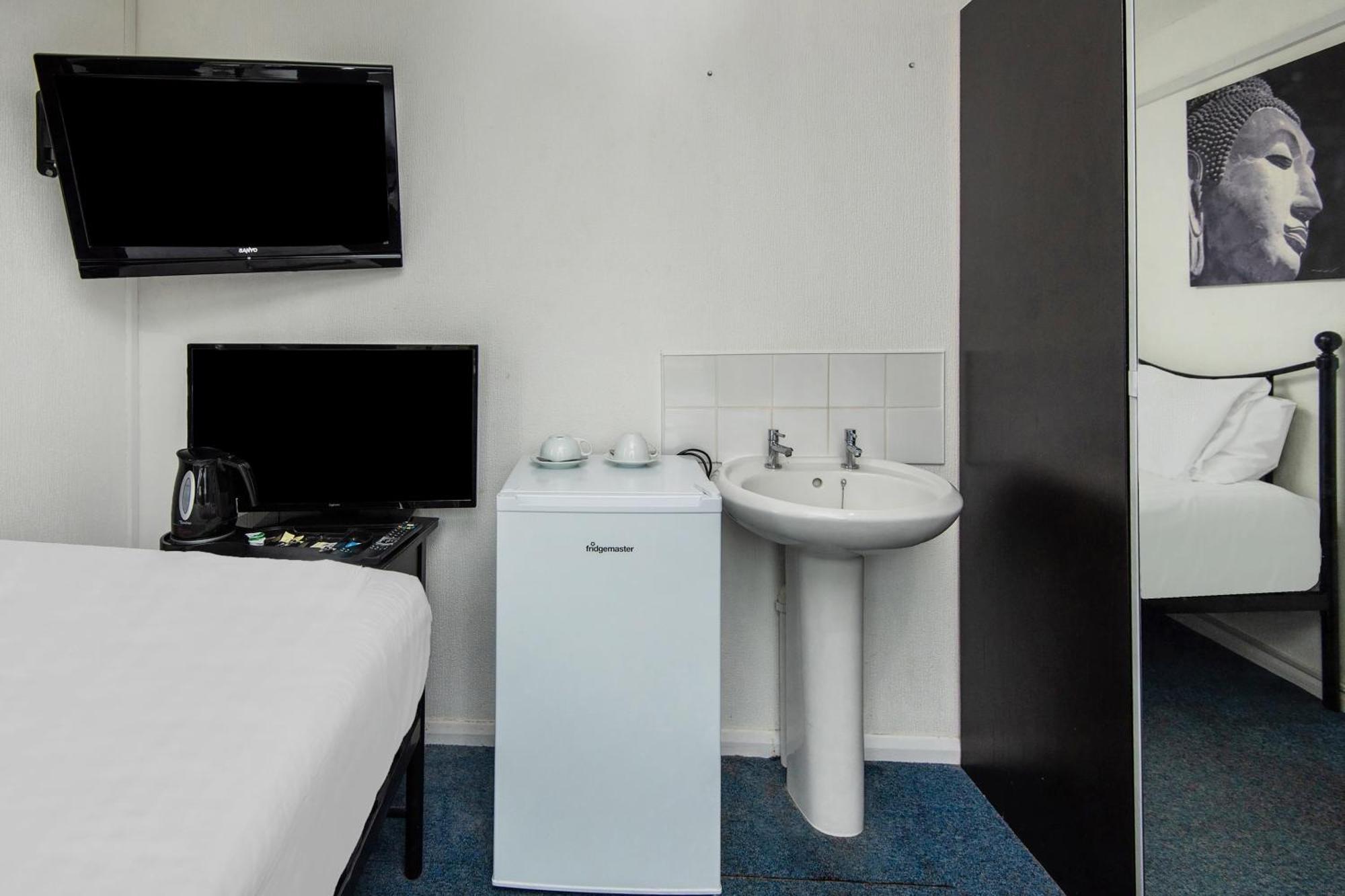 Chris'S Motel ストークンチャーチ エクステリア 写真